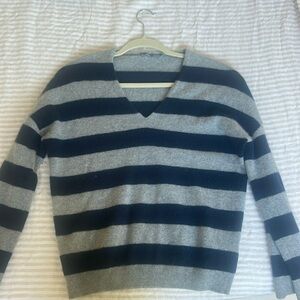 Vince striped sweater size XS